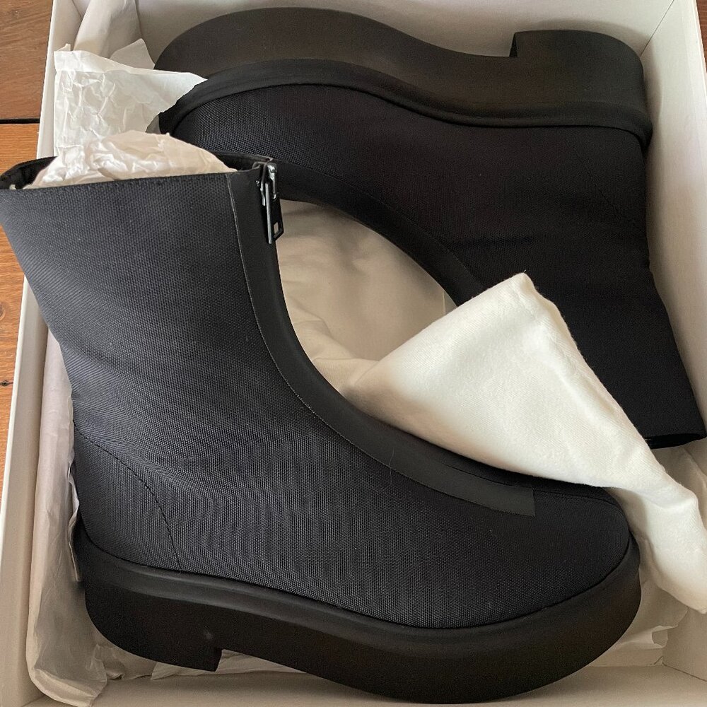 The Row zipped bootie, Navy, 39, Nylon Canvas